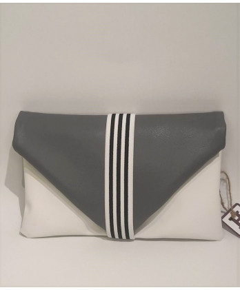 Τσαντάκι δερματίνης clutch πολυμορφικό έξι σχεδίων γκρι με λευκό 30x20x10εκ