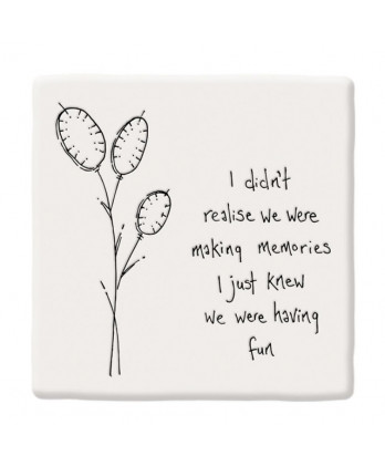 Σουβέρ Από Πορσελάνη...