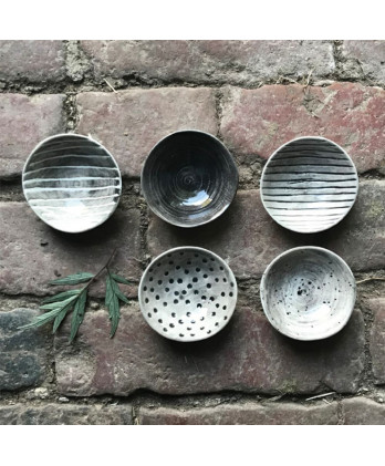 Μπολ Κεραμικό Με Ρίγες Χραγμένες 6 εκ.