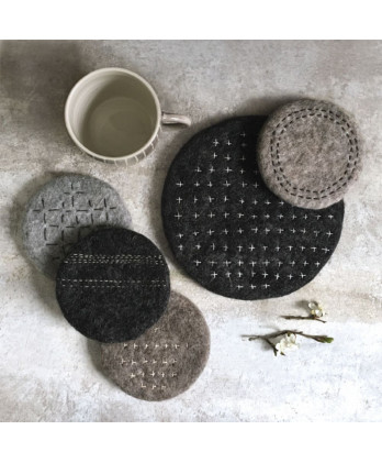 Φελτ Βάση Με Ραφή μπέζ 10 εκ.