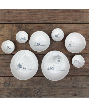 Μπολ Από Λευκή Πορσελάνη wobbly - Good friends 10 εκ.