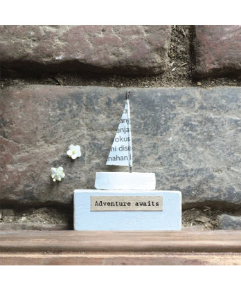 Καθιστό Ξύλινο Καραβάκι