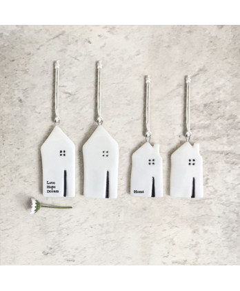 Κρεμαστό Σπίτι Απο Πορσελάνη Μικρό Απλό Mε Kαμινάδα 4εκ