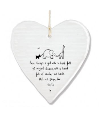 Κρεμαστή Καρδιά Στρογγυλή Από Πορσελάνη Here Sleeps A Girl