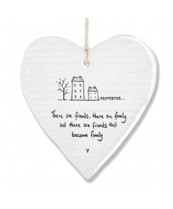 Κρεμαστή Καρδιά Στρογγυλή Από Πορσελάνη Friends Become Family