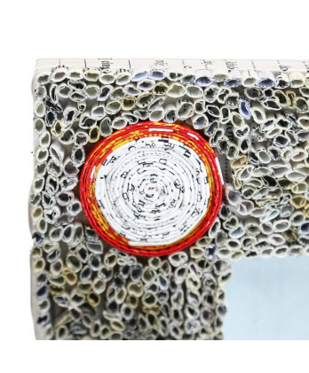 Κορνίζα Από Ανακυκλωμένα Περιοδικά 22x27εκ