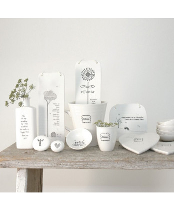 Βότσαλο Από Λευκή Πορσελάνη Φεγγάρι – Love You