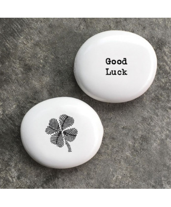 Βότσαλο Από Λευκή Πορσελάνη Good Luck – Shamrock