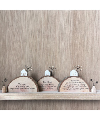 Κορμός Ξύλινος Με Σπίτι Στο Λόφο Και Μήνυμα Friends Never Apart 8,5x9,5εκ