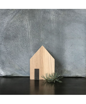 Ξύλινο Μικρό Σπιτάκι Με Φυσικό Χρώμα