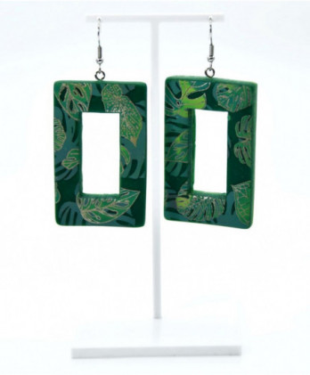 Σκουλαρίκια κρεμαστά, ορθογώνια, μεγάλα, σε πράσινες αποχρώσεις.