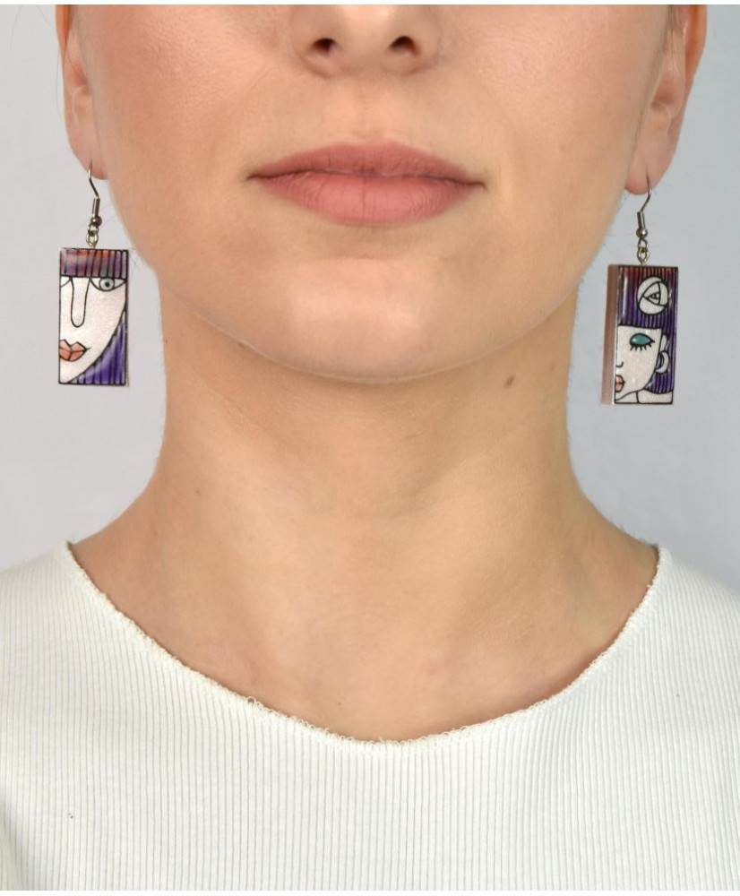 Σκουλαρίκια Faces, λευκά με μωβ