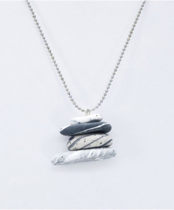 Μενταγιόν απομίμηση...