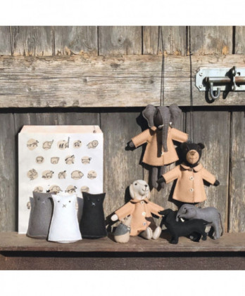 Σακουλάκια Σε Καφέ Χρώμα Με Σχέδιο Ζωάκια 20,4x27,1x3εκ