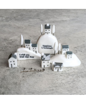 Πορσελάνινο σπίτι Νο:4 2,5x1,5 εκ.