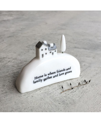 Σπίτι στο λόφο 6,1x2,3x8,9...