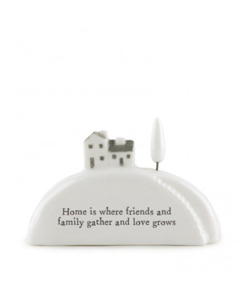 Σπίτι στο λόφο 6,1x2,3x8,9 εκ. πορσελάνη - Home is…