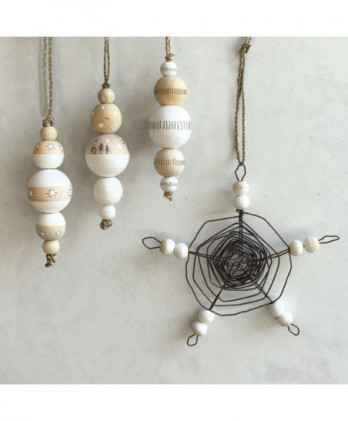 Αστέρι Με Συρμάτινο Ιστό Και Ξύλινες Χάντρες 14εκ