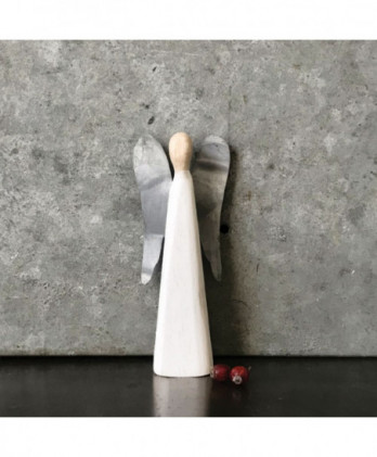 Άγγελος Ψηλός Με Μεταλλικά...