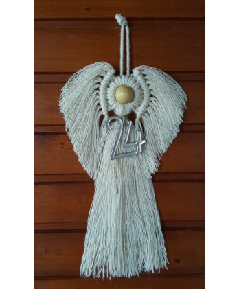 Γούρι "2024" αγγελάκι μακραμέ